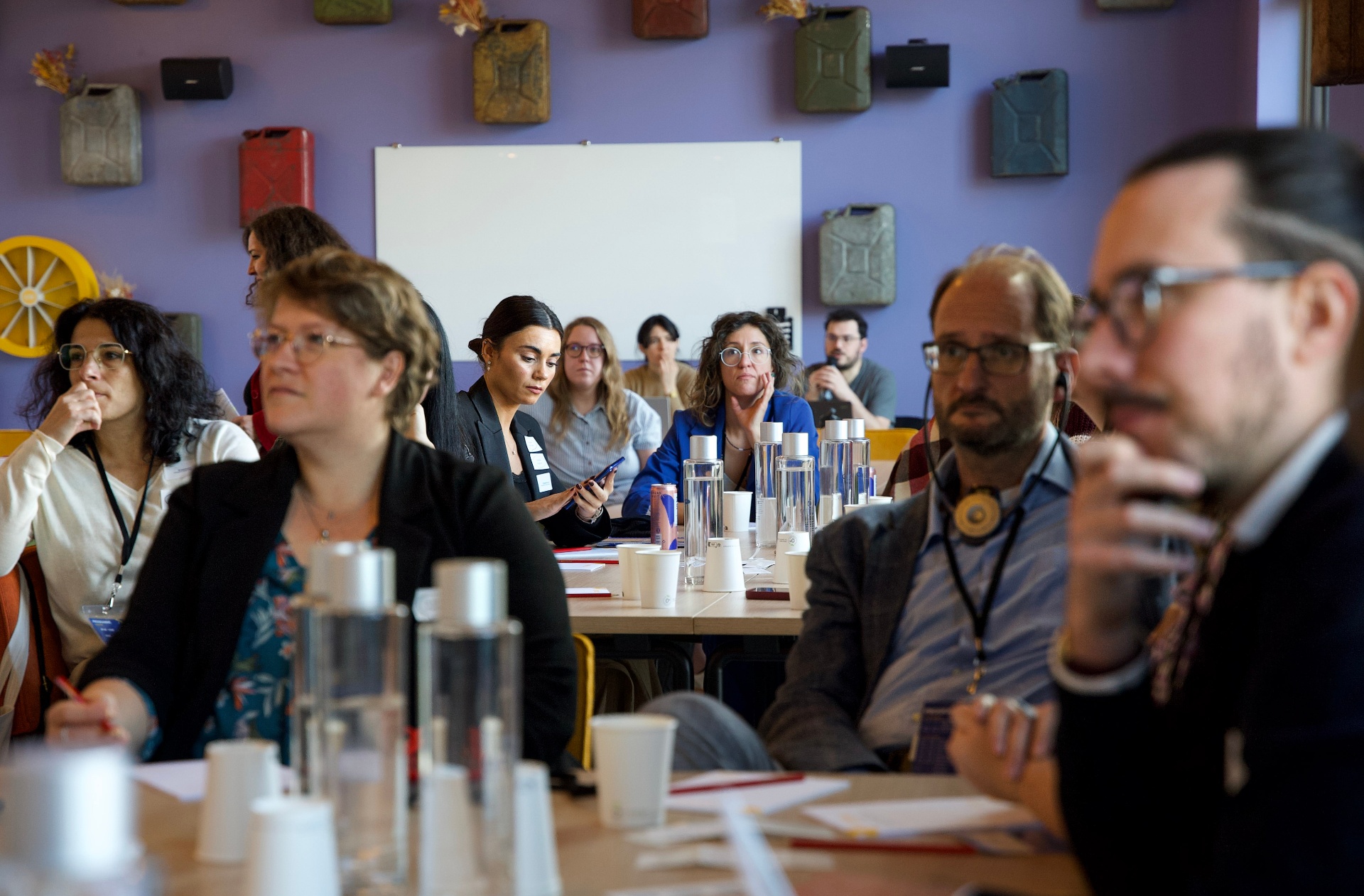 Séminaire de travail Erasmus+ : gestion des flux et confort des participants lors de sessions thématiques. - réalisé par Agence Kulte