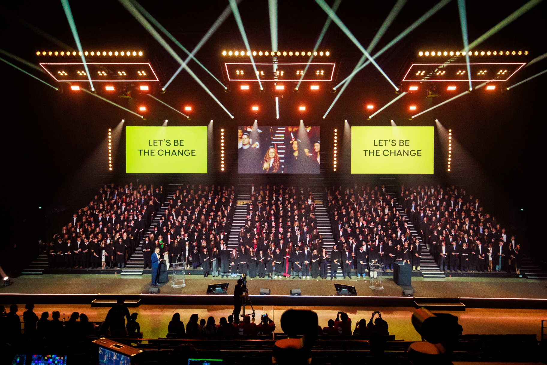 Kulte - Projet CÉRÉMONIE DE REMISE DES DIPLÔMES — KEDGE BS - Cérémonie / BRAND EXPERIENCE - Bordeaux, Paris, Marseille - réalisé par Agence Kulte